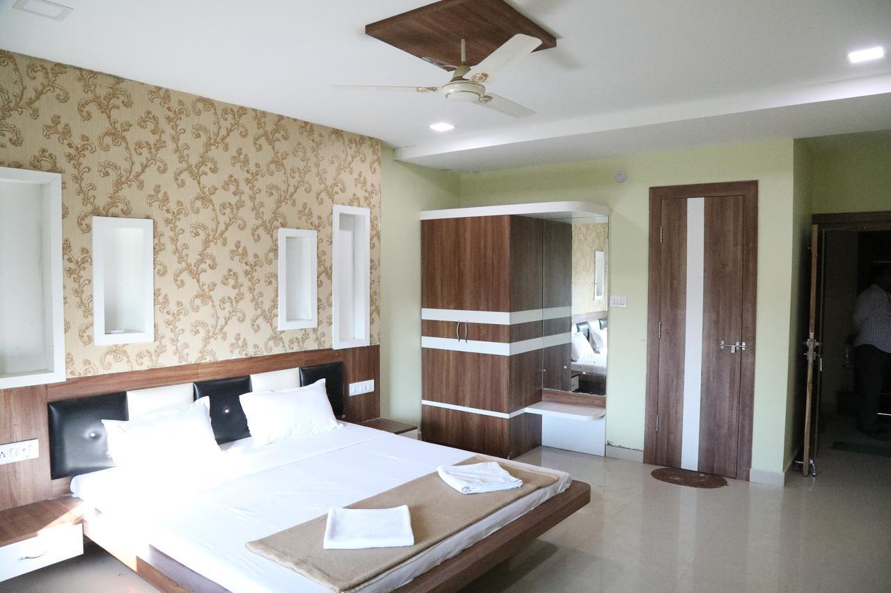 Swayam Resort Balangir Kültér fotó